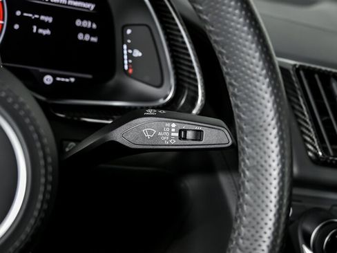 Used 2018 Audi R8 V10 plus AWD/4WD image 32