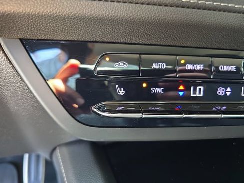 Certified 2023 Buick Envision Preferred w/ Sport Touring Package AWD/4WD image 21