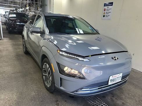 Used 2023 Hyundai Kona SEL FWD image 1