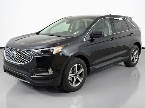 Used 2024 Ford Edge SEL w/ Convenience Package AWD/4WD image 8