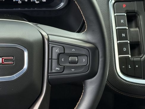 Used 2023 GMC Yukon XL AT4 w/ AT4 Premium Package AWD/4WD image 16