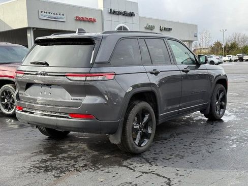 New 2025 Jeep Grand Cherokee Limited w/ Black Appearance Package image 3