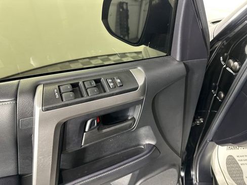 Used 2024 Toyota 4Runner SR5 Premium w/ Moonroof Package AWD/4WD image 17
