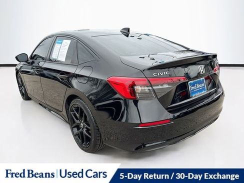 Used 2023 Honda Civic Sport image 5