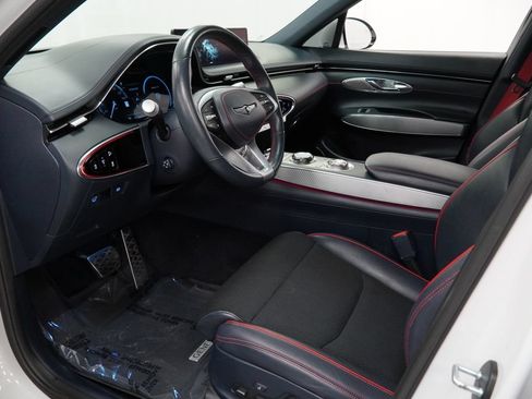 Used 2023 Genesis GV70 2.5T w/ Sport Prestige Package AWD/4WD image 24