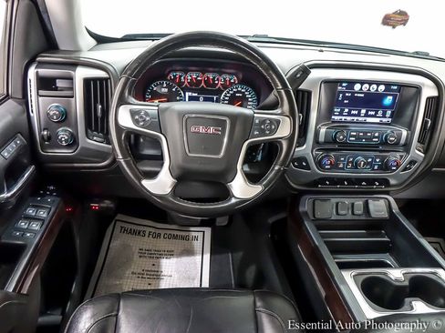 Used 2018 GMC Sierra 1500 SLT w/ Suspension Package, Off-Road AWD/4WD image 17
