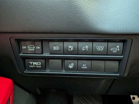 Used 2024 Toyota Sequoia TRD Pro AWD/4WD image 31