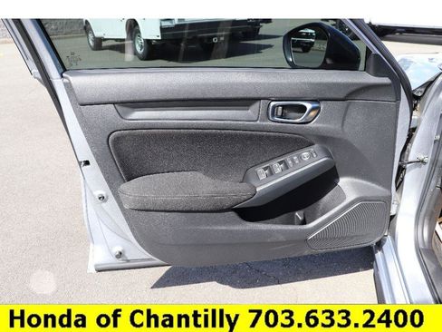 Certified 2025 Honda Civic Sport image 22