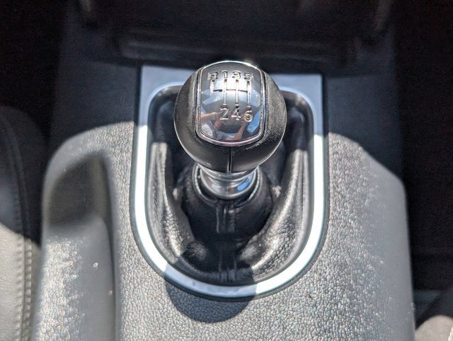 Used 2021 Ford Mustang GT Premium w/ Black Accent Package RWD image 9