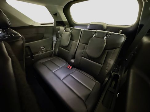 Used 2023 Ford Explorer XLT w/ Equipment Group 202A image 30