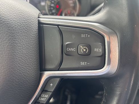 Used 2023 RAM 2500 Laramie AWD/4WD image 23