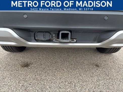 Certified 2025 Ford Explorer Platinum AWD/4WD image 9