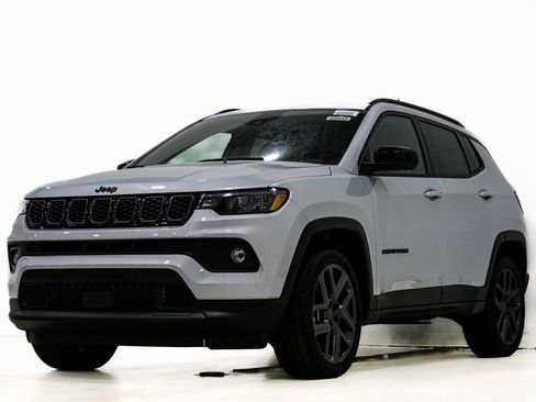New 2026 Jeep Compass Latitude w/ Sun and Sound Group image 3
