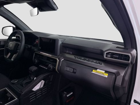 New 2025 Toyota Tacoma TRD Sport image 18