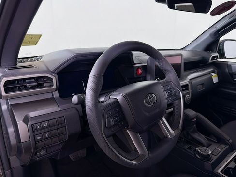 New 2026 Toyota Tacoma 4x4 Double Cab image 9