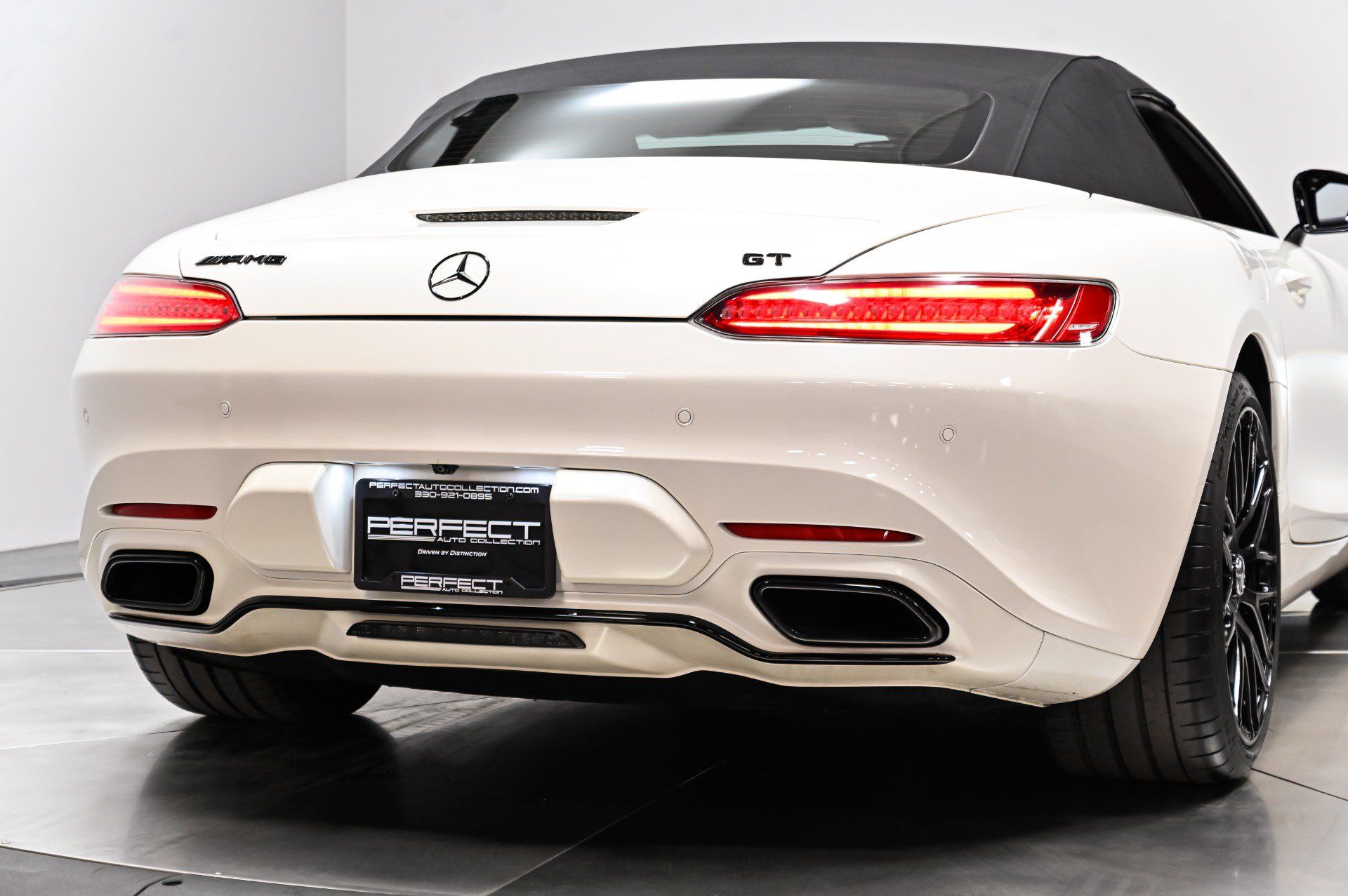 Used 2018 Mercedes-Benz AMG GT Roadster image 51