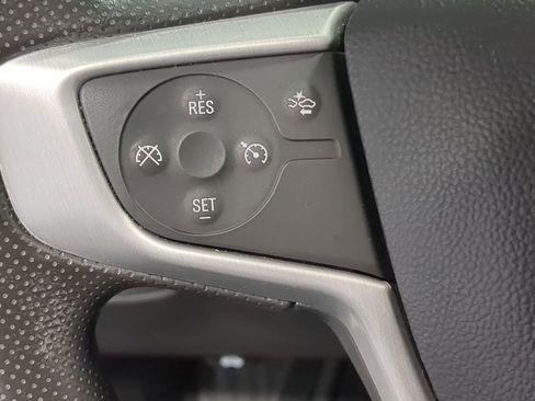 Used 2023 GMC Terrain SLE w/ Driver Convenience Package image 23