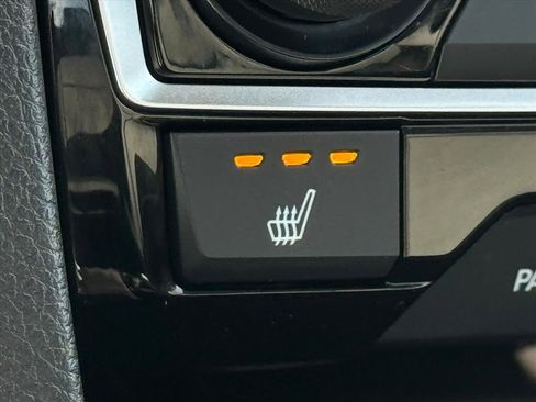 Used 2020 Honda Civic Touring image 16