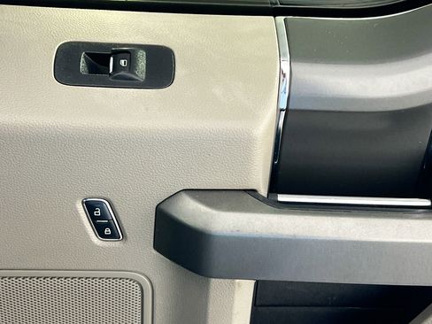 Used 2017 Ford F150 XLT w/ Equipment Group 301A Mid image 28