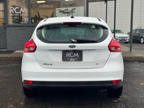 Used 2015 Ford Focus SE image 6
