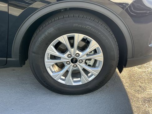 Used 2025 Ford Escape Active w/ Active Premium Tech Pack image 11