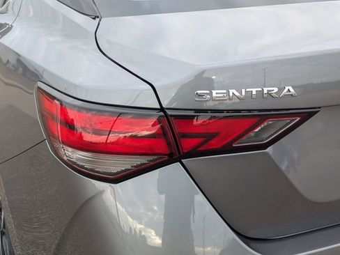 Used 2024 Nissan Sentra SV image 13