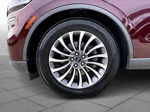 Used 2020 Lincoln Aviator Reserve image 9