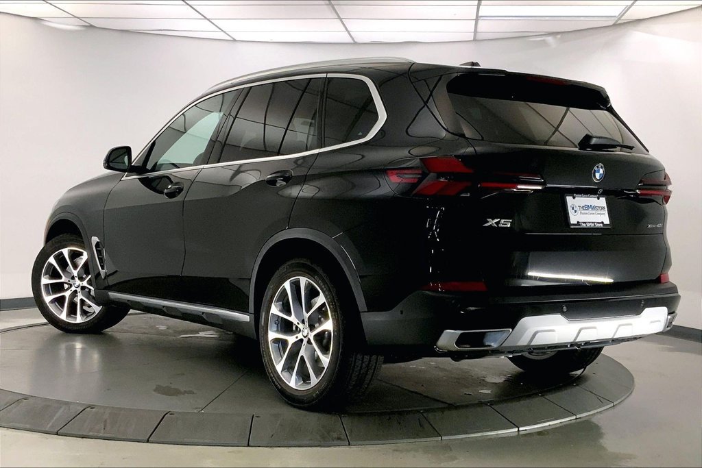 Certified 2026 BMW X5 xDrive40i w/ Premium Package AWD/4WD image 10