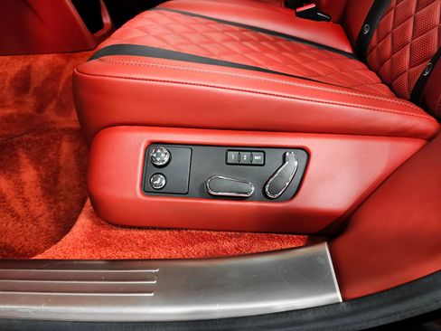 Used 2018 Bentley Flying Spur S W12 image 23