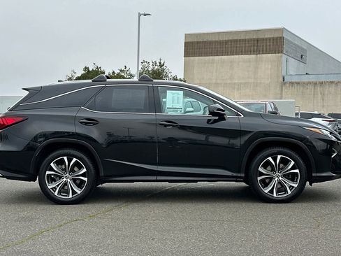 Used 2019 Lexus RX 350L w/ Premium Package image 6