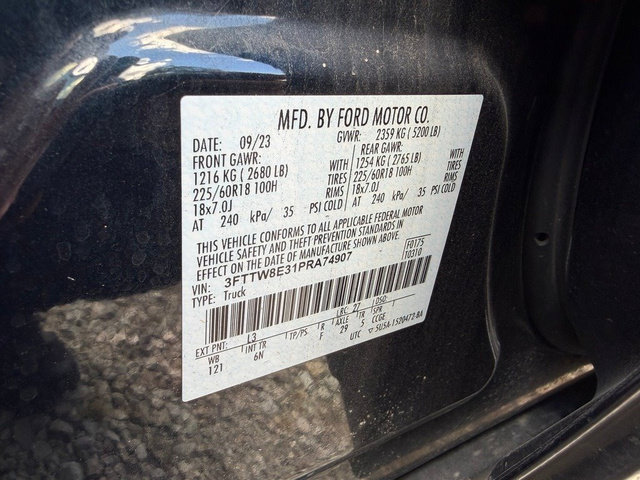 Used 2023 Ford Maverick Lariat w/ Lariat Luxury Package FWD image 13