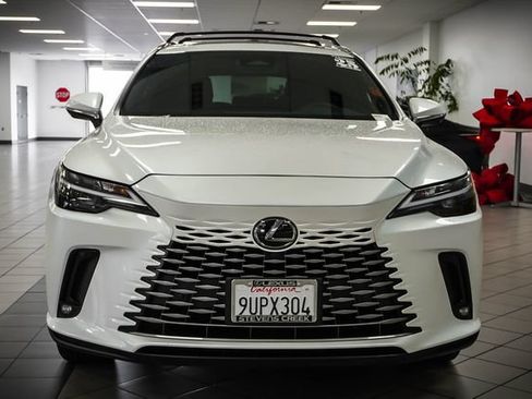 Certified 2025 Lexus RX 350h w/ Convenience Package AWD/4WD image 4