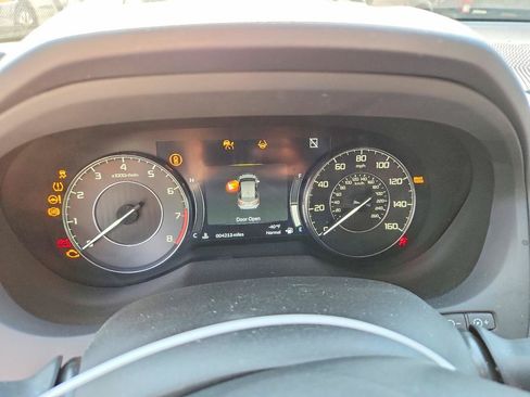 Used 2025 Acura RDX SH-AWD image 8