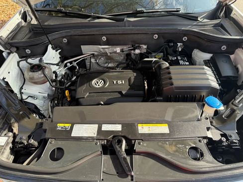 Used 2021 Volkswagen Atlas SE image 9