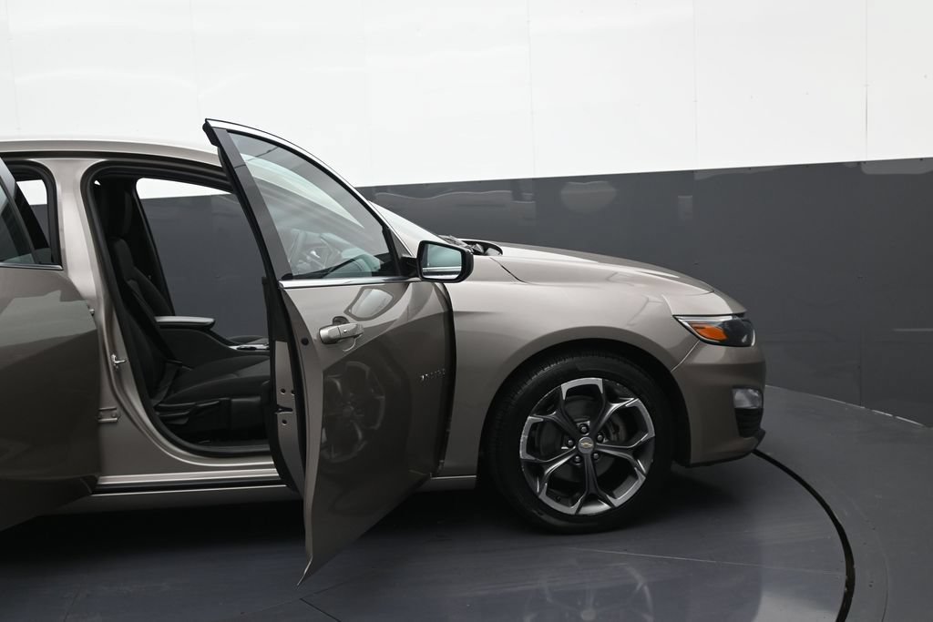 Certified 2023 Chevrolet Malibu LT FWD image 9