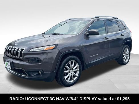 Used 2018 Jeep Cherokee Limited AWD/4WD image 4