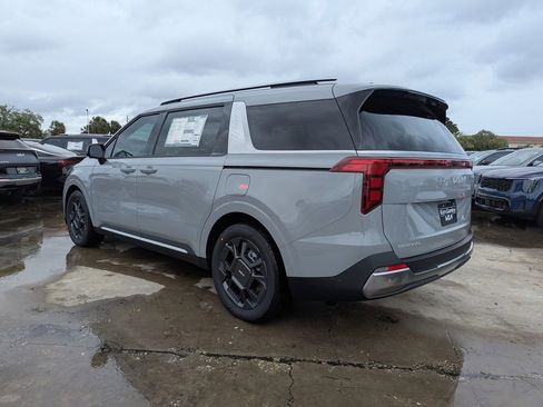 New 2026 Kia Carnival SX image 6