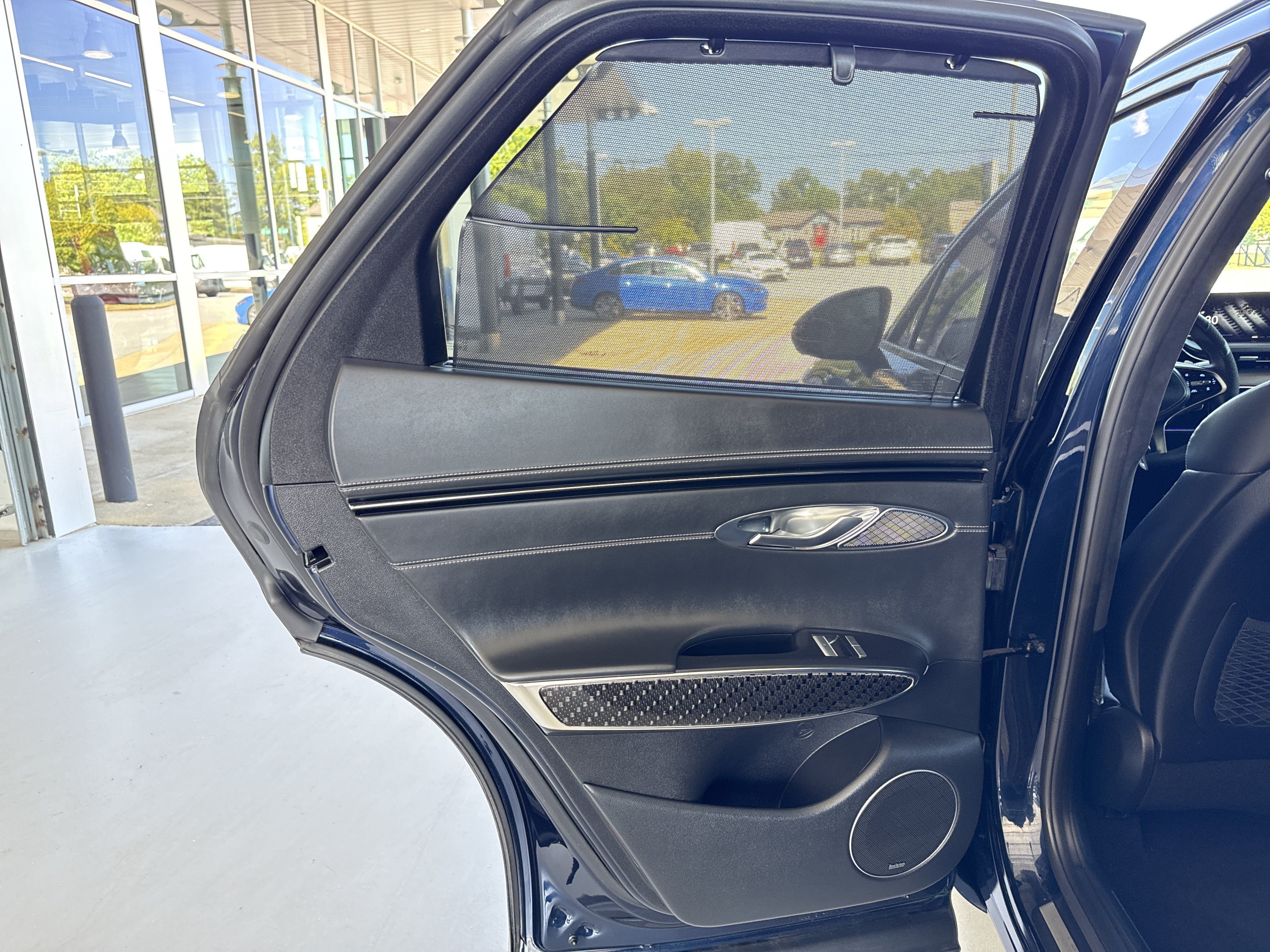Used 2022 Genesis GV70 3.5T Sport w/ Sport Prestige Package AWD/4WD image 24
