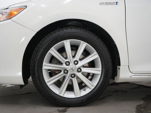 Used 2013 Toyota Camry XLE w/ Leather Pkg FWD image 27