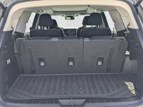 Used 2024 Subaru Ascent Onyx Edition AWD/4WD image 6