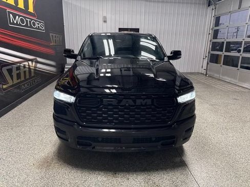 Used 2025 RAM 1500 Big Horn AWD/4WD image 15