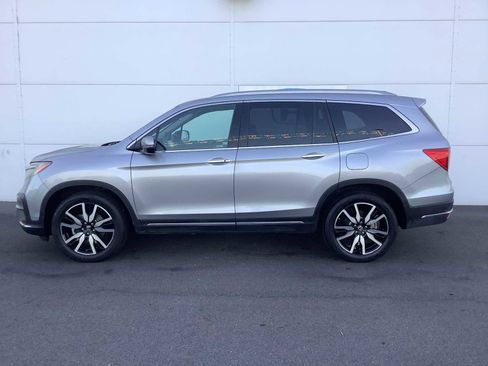 Certified 2019 Honda Pilot Elite image 2
