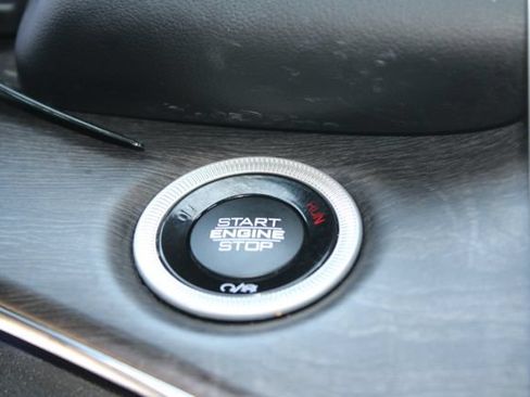Used 2023 Jeep Grand Cherokee L Overland AWD/4WD image 20