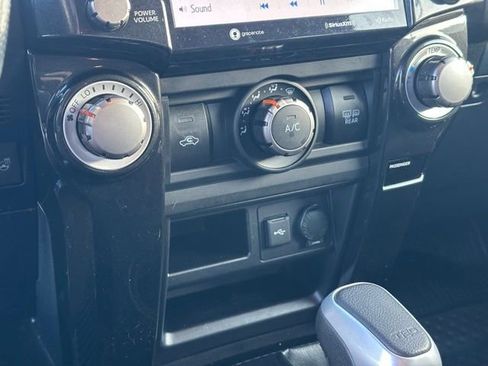 Used 2023 Toyota 4Runner TRD Off-Road Premium w/ Moonroof Package AWD/4WD image 10