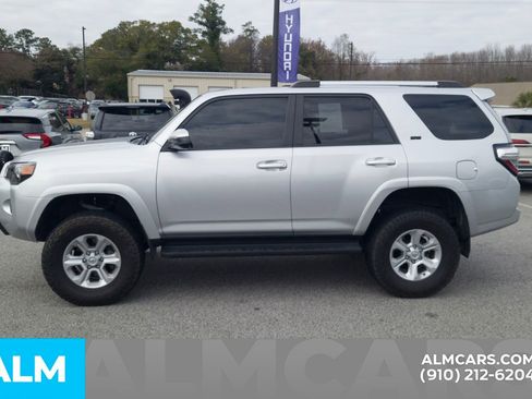 Used 2021 Toyota 4Runner SR5 image 11