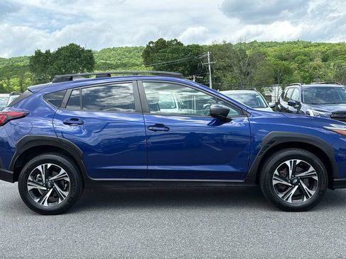 Used 2024 Subaru Crosstrek 2.0i Premium AWD/4WD image 5