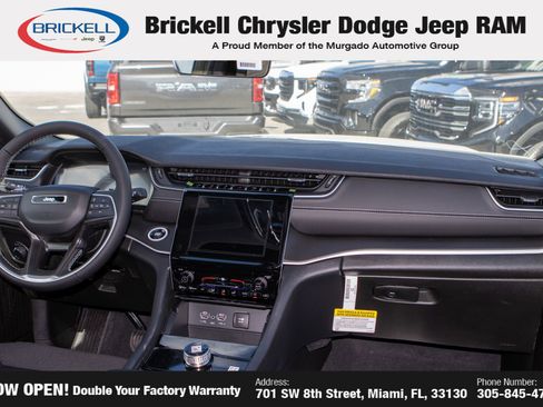 New 2025 Jeep Grand Cherokee Laredo X image 20