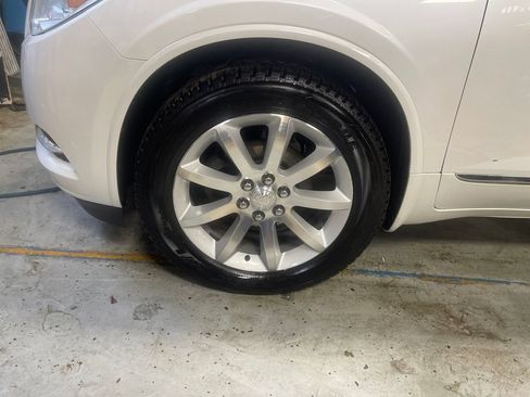 Used 2017 Buick Enclave Premium AWD/4WD image 11
