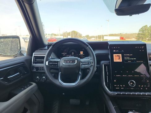 New 2026 GMC Yukon Elevation w/ Elevation Premium Package image 12