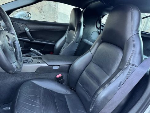 Used 2007 Chevrolet Corvette Coupe w/ Preferred Equipment Group RWD image 17
